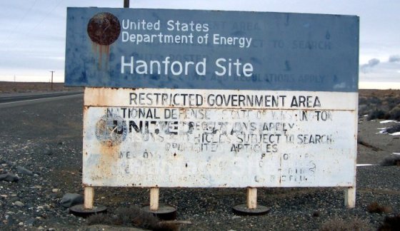 Hanford_Site_sign